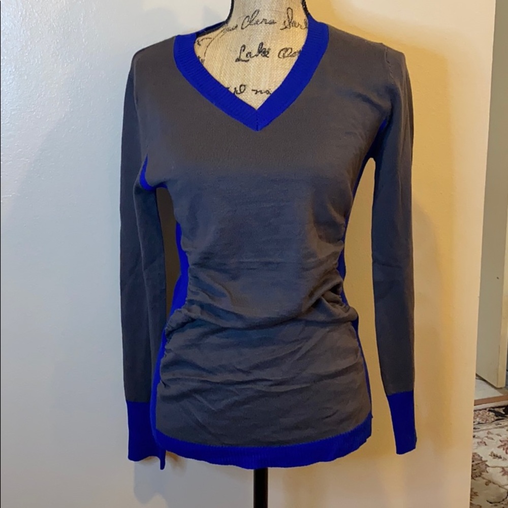 PINK ROSE grey and blue stretchy sweater